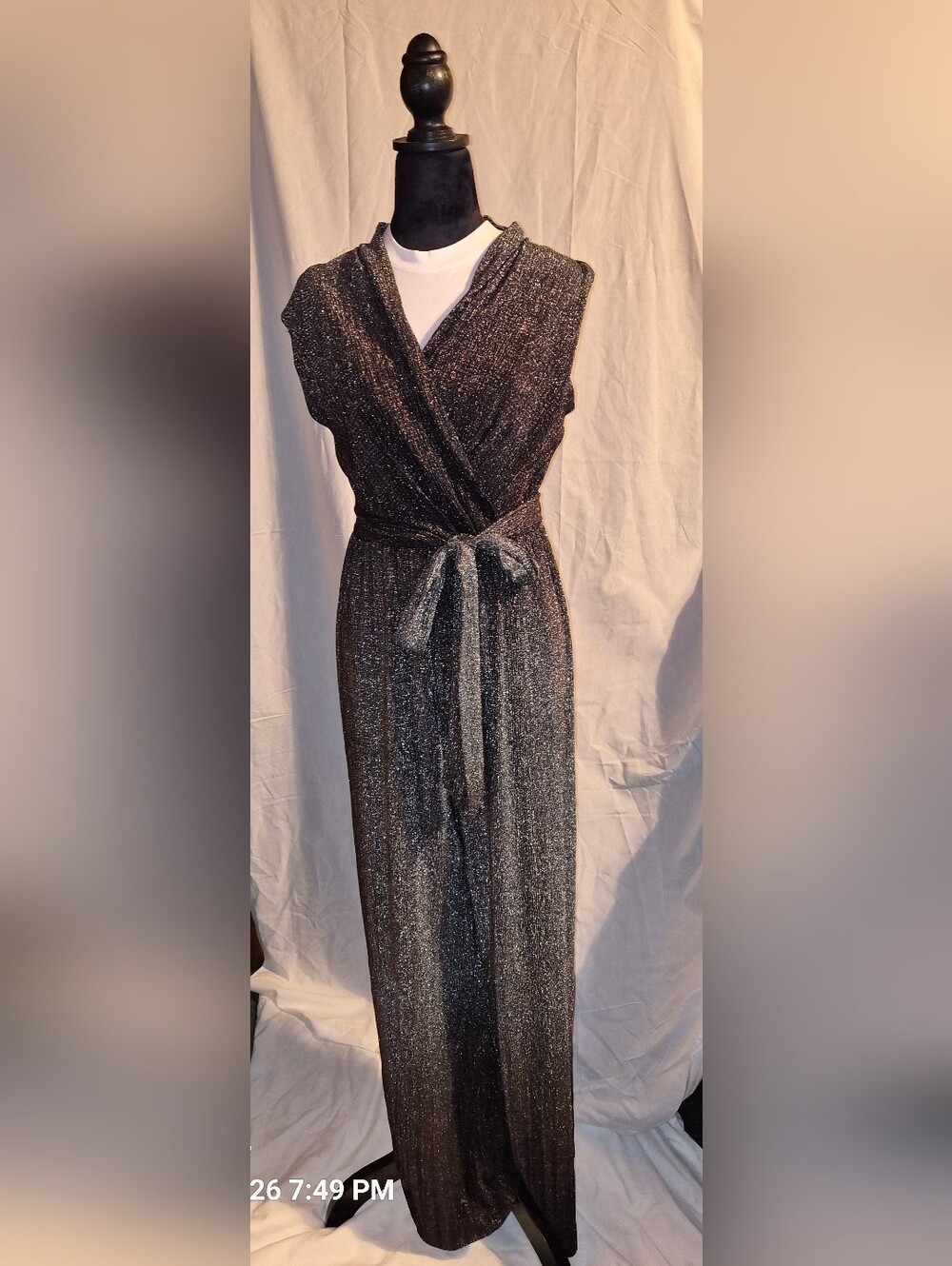 R&M Richards Metallic Silver Evening Pants Suit Jumpsuit with Tie Sz 8